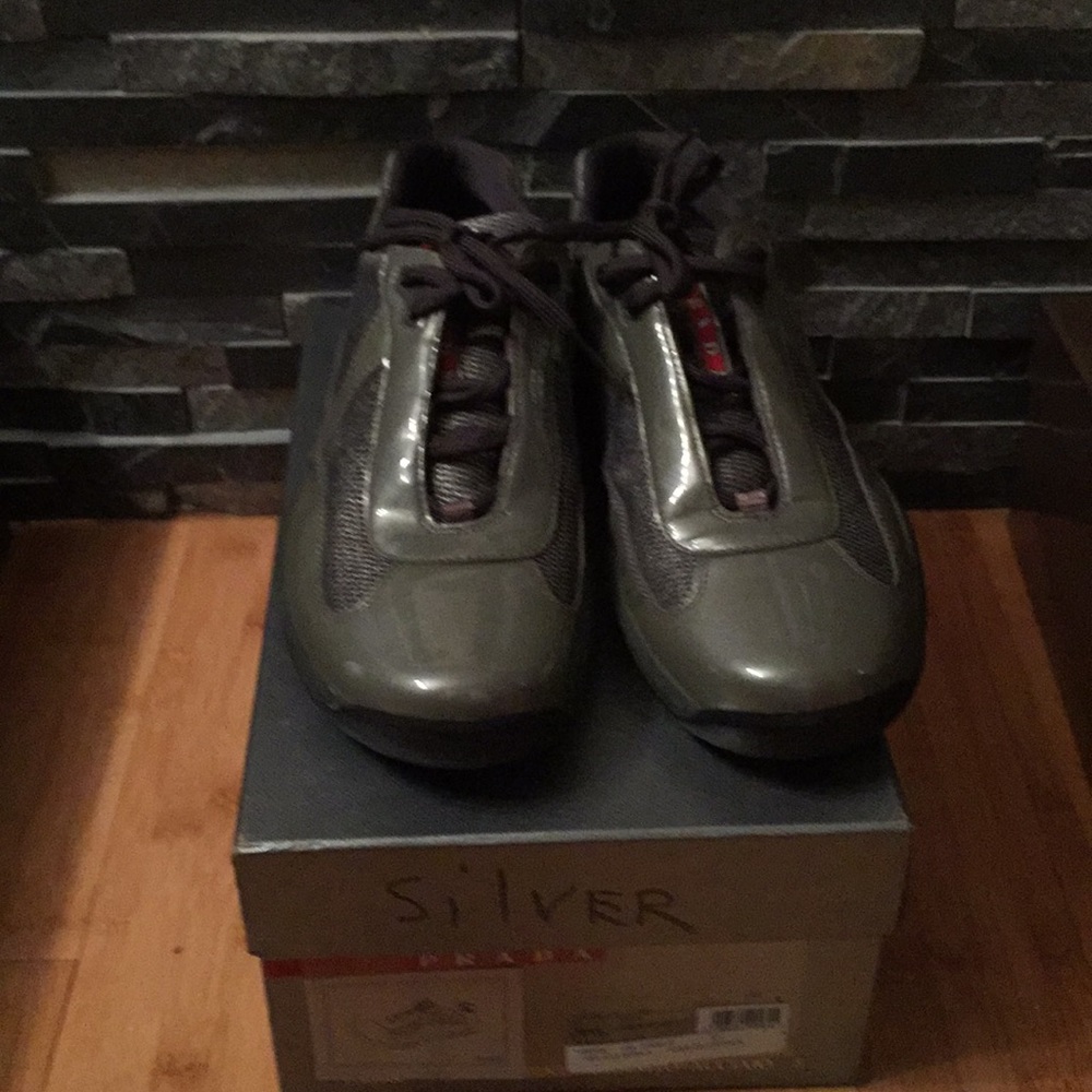 Authentic Prada grey patent leather shoe. Sz 8